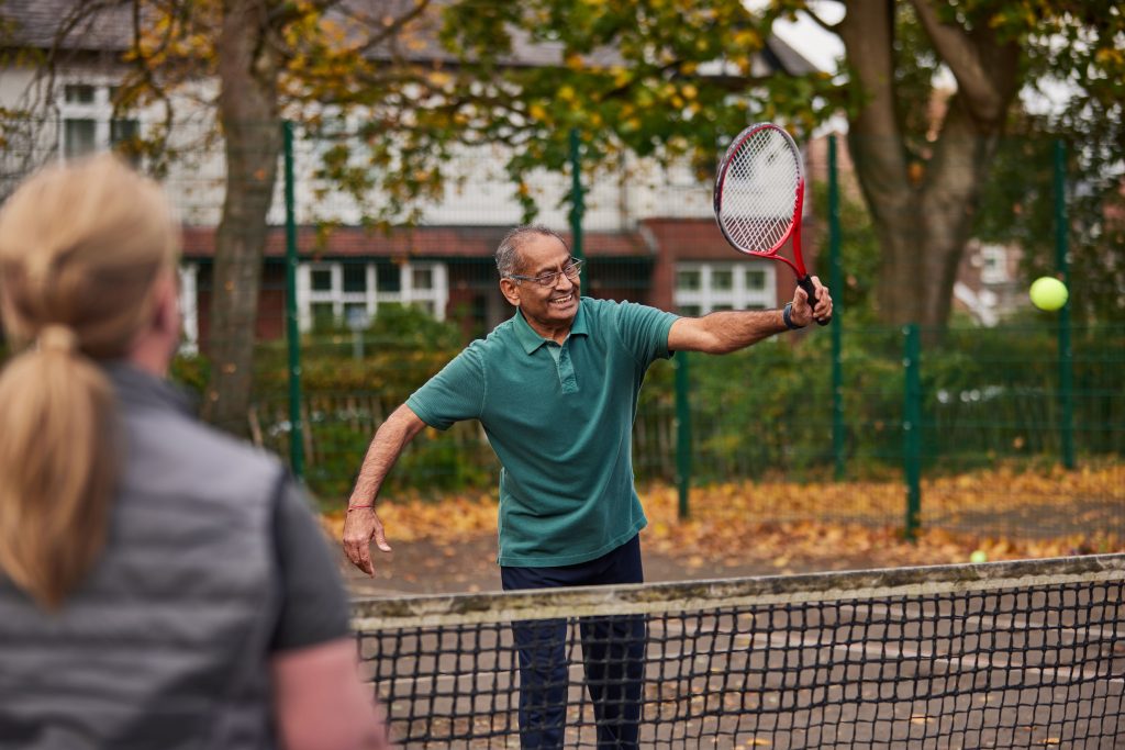 Ealing & Uxbridge Best Tennis Clubs for Seniors to Play In